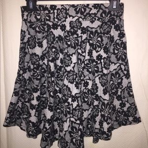 Super cute Black and White Laced Mini Skirt